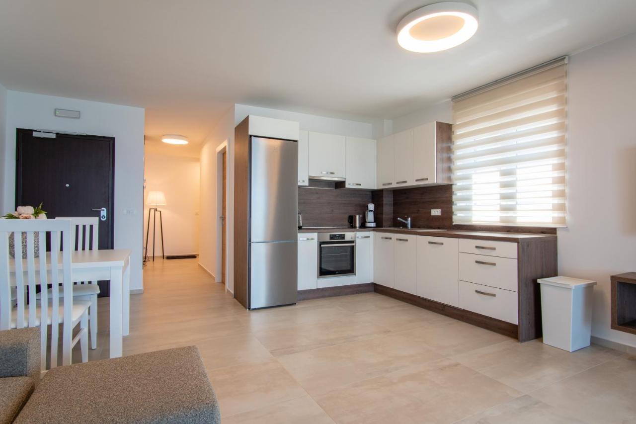 Apartments Mandre I Экстерьер фото