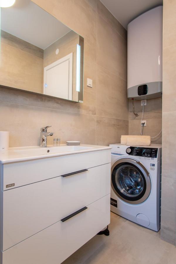Apartments Mandre I Экстерьер фото